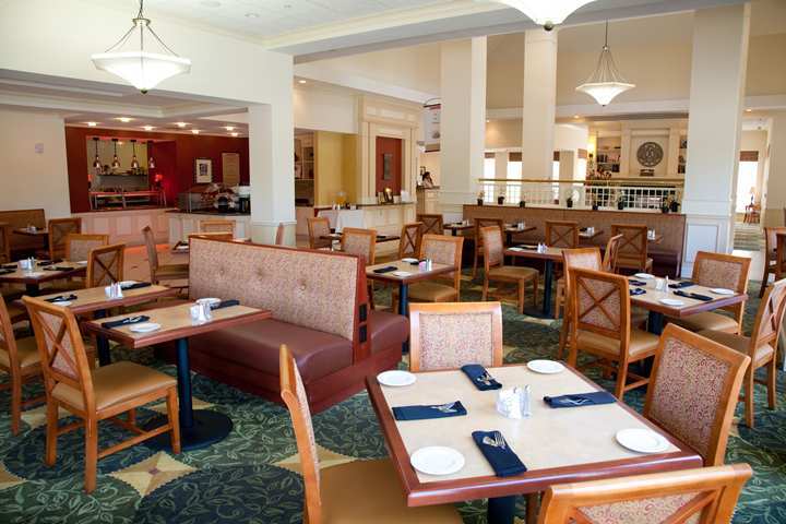 Hilton Garden Inn Tampa Riverview Brandon Restaurant photo